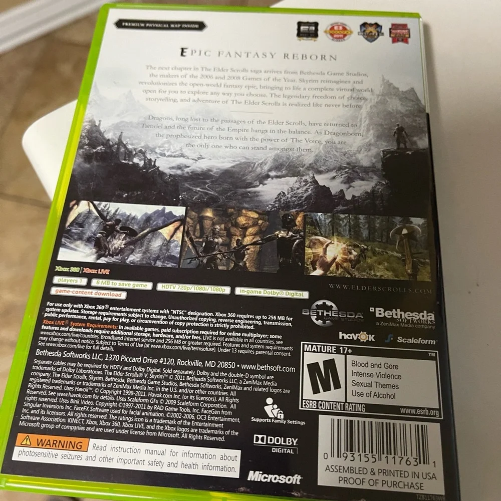 Xbox 360 The Elder Scrolls‎ V Skyrim video game
